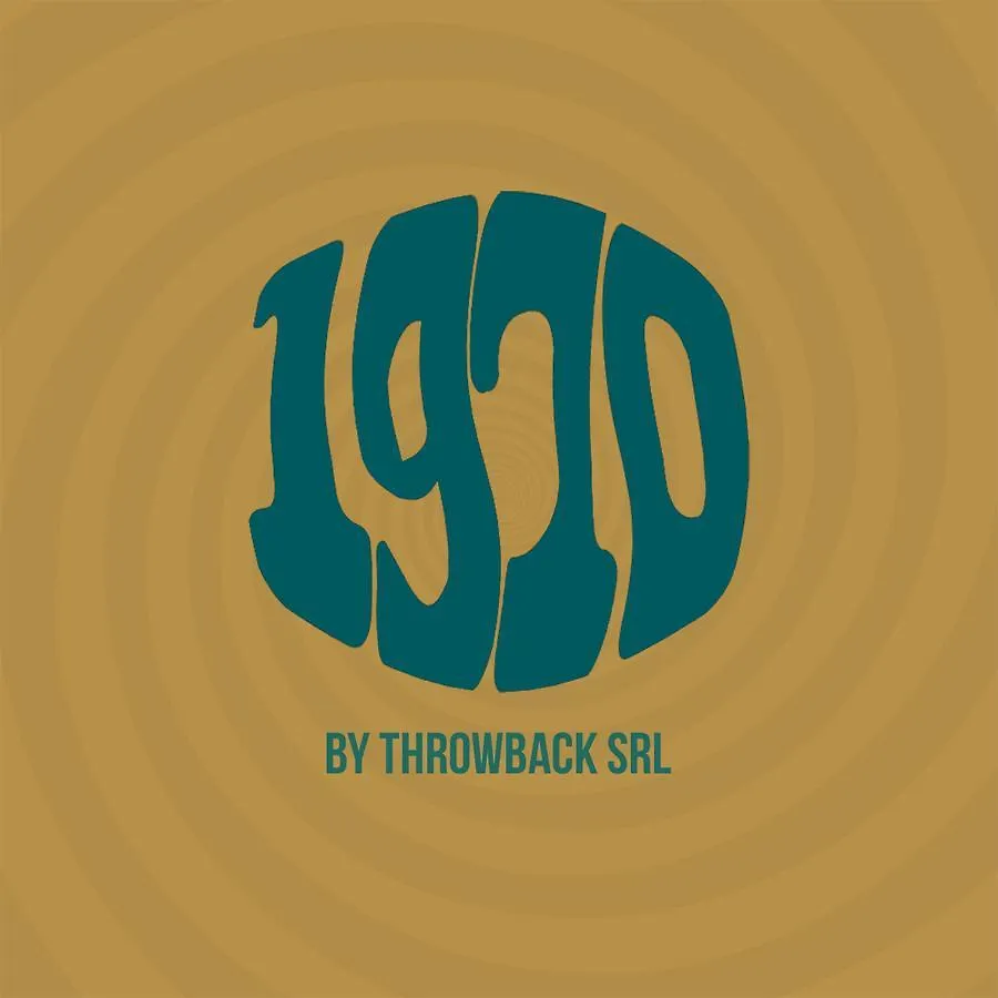 1970 Rooms Naples