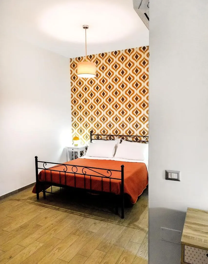 ** Guest house 1970 Rooms Naples Italy